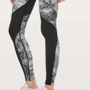 Lululemon leggings - Like new condition